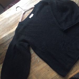 Oversized sleeves sweater